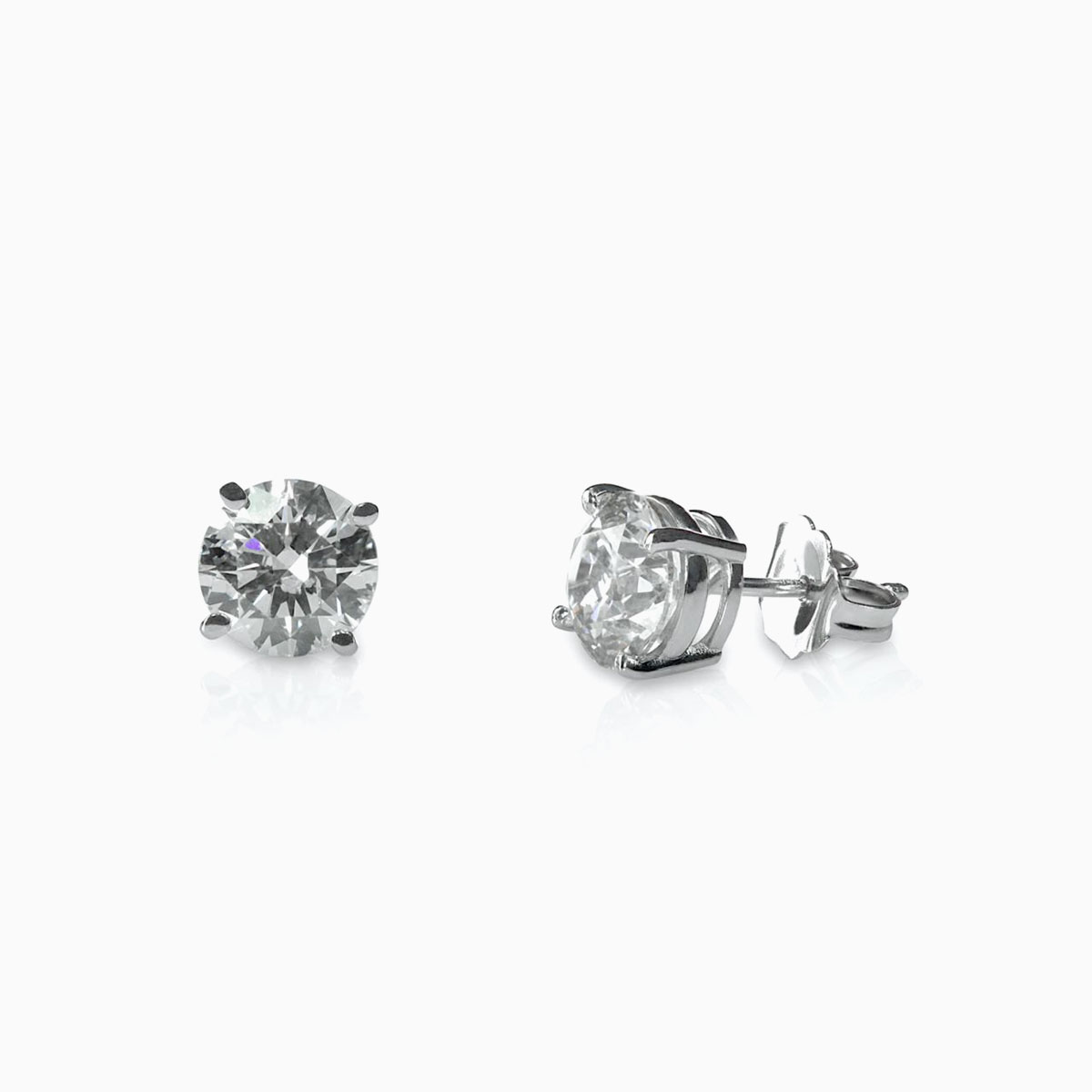 beautiful-diamond-stud-earrings-P29JDRV.jpg